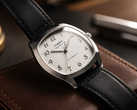 De Timex Marlin Tonneau TW2Y84300IK heeft een witte wijzerplaat
