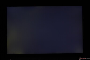 Licht-matig ongelijkmatig achtergrondlicht dat afloopt langs de onderhoeken