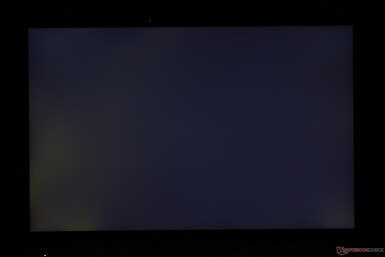 Licht-matig ongelijkmatig achtergrondlicht dat afloopt langs de onderhoeken