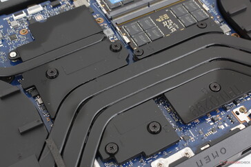 Het model heeft geen dampkoeler zoals de Omen Max serie