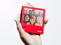 De PicPak is een slim display met kleuren e-ink paneel en een batterijlevensduur van 400 dagen (Afbeelding bron: AutoHeart)