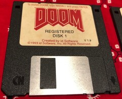 Doom 1.9 originele setup diskette (Bron: Etsy UK)