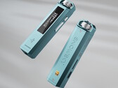 De draagbare Fiio Snowsky Echo Hi-Res Audio MP3-speler is verkrijgbaar in de kleur Sky Blue.
