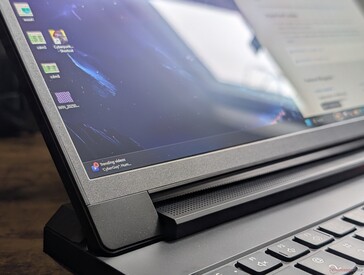 Geen touchscreen of edge-to-edge glasopties voor de glanzende overlay