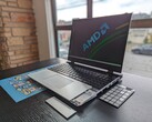 Radeon RX 7700S prestatiedebuut: Kader Laptop 16 beoordeling