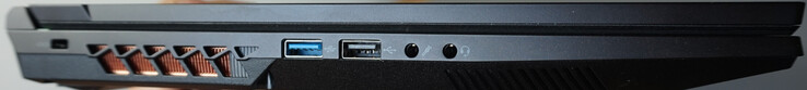 Links: Kensington-slot, USB-A (5 Gbit/s), USB-A (0,5 Gbit/s), microfoon, headset