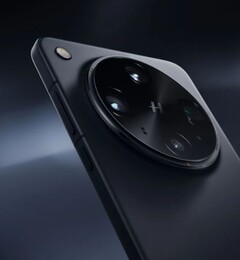 De Find X9 Ultra zou er net zo uit kunnen zien als de Find X8 Ultra. (Afbeelding Bron: Oppo)