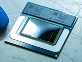 Prototype Meteor Lake chip met geïntegreerd RAM. (Afbeelding Bron: Intel)