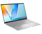 Er lijkt een aanzienlijk prijsverschil te zijn tussen de AMD- en Qualcomm-versies van de Vivobook S 15 OLED. (Afbeeldingsbron: ASUS)