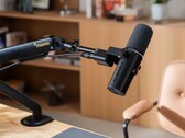 De Maono PD500W kan worden gebruikt als bedrade of draadloze microfoon voor livestreaming vanaf een laptop of telefoon.