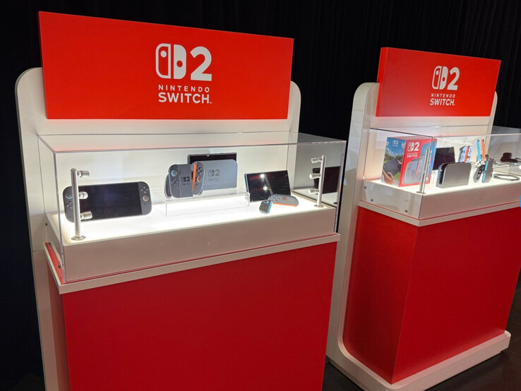 Nintendo Switch 2 tentoongesteld bij detailhandelaar (Afbeelding bron: Nintendeal X-account)