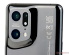 De Find X6 Pro zou in twee SoC-varianten moeten komen; Find X5 Pro afgebeeld. (Beeldbron: NotebookCheck)