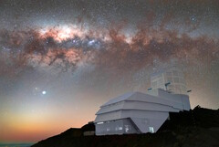 De grootste 3.200 MP camera ter wereld maakt beelden van de nachtelijke hemel in het nu operationele NSF-DOE Vera C. Rubin Observatory. (Afbeeldingsbron: RubinObs/NOIRLab/SLAC/DOE/NSF/AURA/H. Stockebrand)