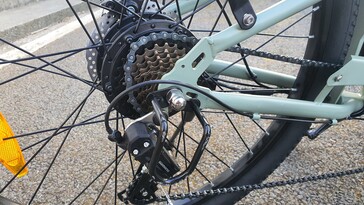 Shimano Entry 7 versnellingen - Touroll B2 e-bike test