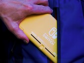 Nintendo werkt mogelijk aan een handheld console die nog beter in de zak past dan de Switch Lite. (Afbeeldingsbron: Nintendo)