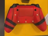 De Deadpool x Xbox-controller zonder de bevestiging aan de achterkant. (Bron: bilibili)