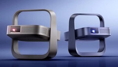 De Elfin Flip 4K (links) en Flip Laser projectoren kunnen worden opgevouwen tot een compacte verticale eenheid voor opslag.