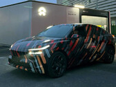 De gecamoufleerde L60 draagt de sticker "beter dan Model Y" (afbeelding: Weibo)
