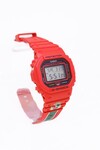 Het Casio G-Shock x Kochi United SC DW-5600EP-4 horloge. (Afbeelding bron: Kochi United SC)