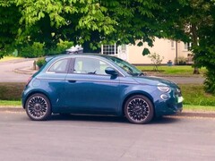 De productie van de Fiat 500e in Turijn zal enkele weken stil komen te liggen. (Afbeelding bron: Stellantis)