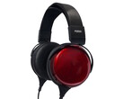 De Fostex TH910 is een vlaggenschip, gesloten over-ear hoofdtelefoon met Japans gelakte esdoorn behuizing. (Afbeeldingsbron: Fostex)