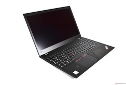 De Lenovo ThinkPad P15s Gen 1. Review apparaat verstrekt hoffelijkheid van: campuspunt