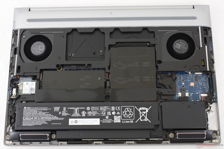 ZBook Fury 16 G9 ter vergelijking (met metalen plaat)