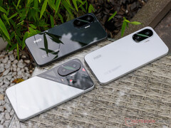 Xiaomi zal de Poco F7 in drie lanceringskleuren aanbieden. (Afbeeldingsbron: Notebookcheck)