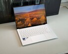 Recensie van de Asus ZenBook S14 2026-laptop – Helderder OLED-scherm, maar een trage Panther Lake iGPU
