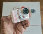 De Insta360 Go Ultra Hello Kitty limited edition actiecamera biedt 200 minuten gebruikstijd