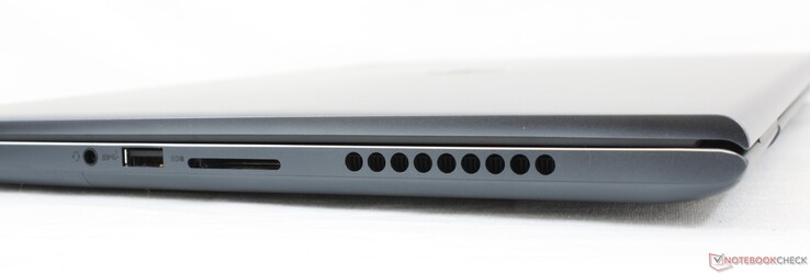 Rechts: 3,5 mm headset, USB-A 3.2 Gen. 1, SD-kaartlezer