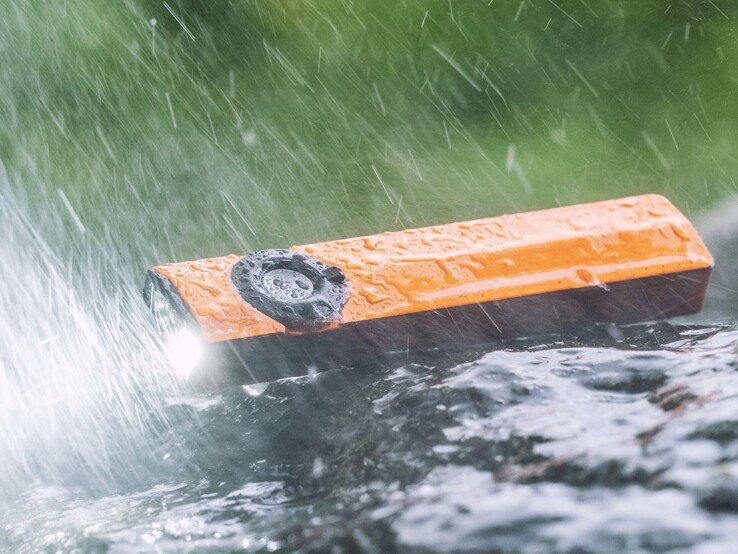 De Olight ArkPro Ultra is voorzien van een waterdichtheid met IPX7-classificatie.