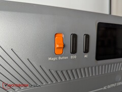 Magic Button schakelt tussen 230 en 120 V
