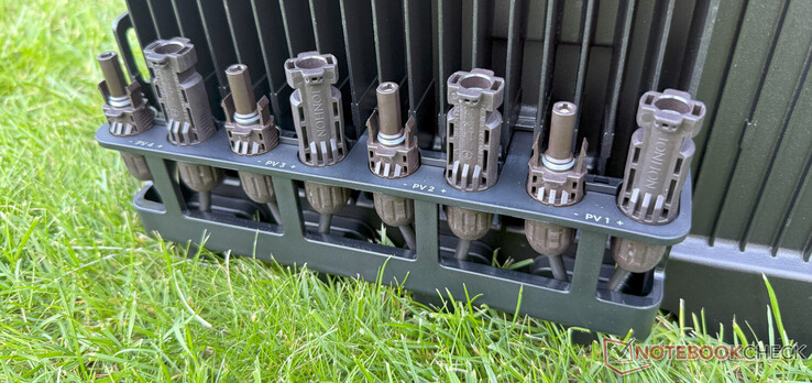 Vier zonneaansluitingen op EcoFlow Stream Ultra X
