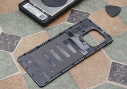 Gigaset GS6 Pro-recensie: met een afneembare achterklep en batterij