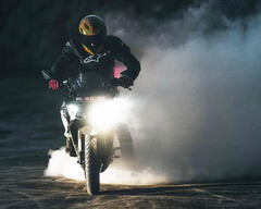 De CNG-motorfiets van Bajaj zal naar verwachting de brandstofkosten met 50-65% verlagen, volgens de directeur van het bedrijf (Afbeelding: Bajaj Auto)