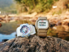 De Casio G-Shock DW-5600LICH25-5PFL (rechts) en de Baby-G BA-110XLICH25-7PFL (links). (Afbeeldingsbron: Weibo)