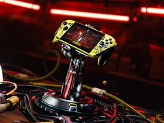 De Asus ROG Xbox Ally X met het thema Cyberpunk 2077 is gemaakt door AK Mod.