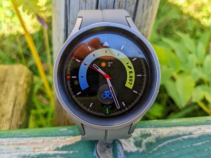 Het OLED-display van de Galaxy Watch5 Pro is altijd goed afleesbaar