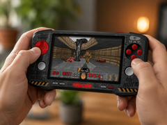 De Doom Edition Handheld belooft maximaal Doom-plezier.