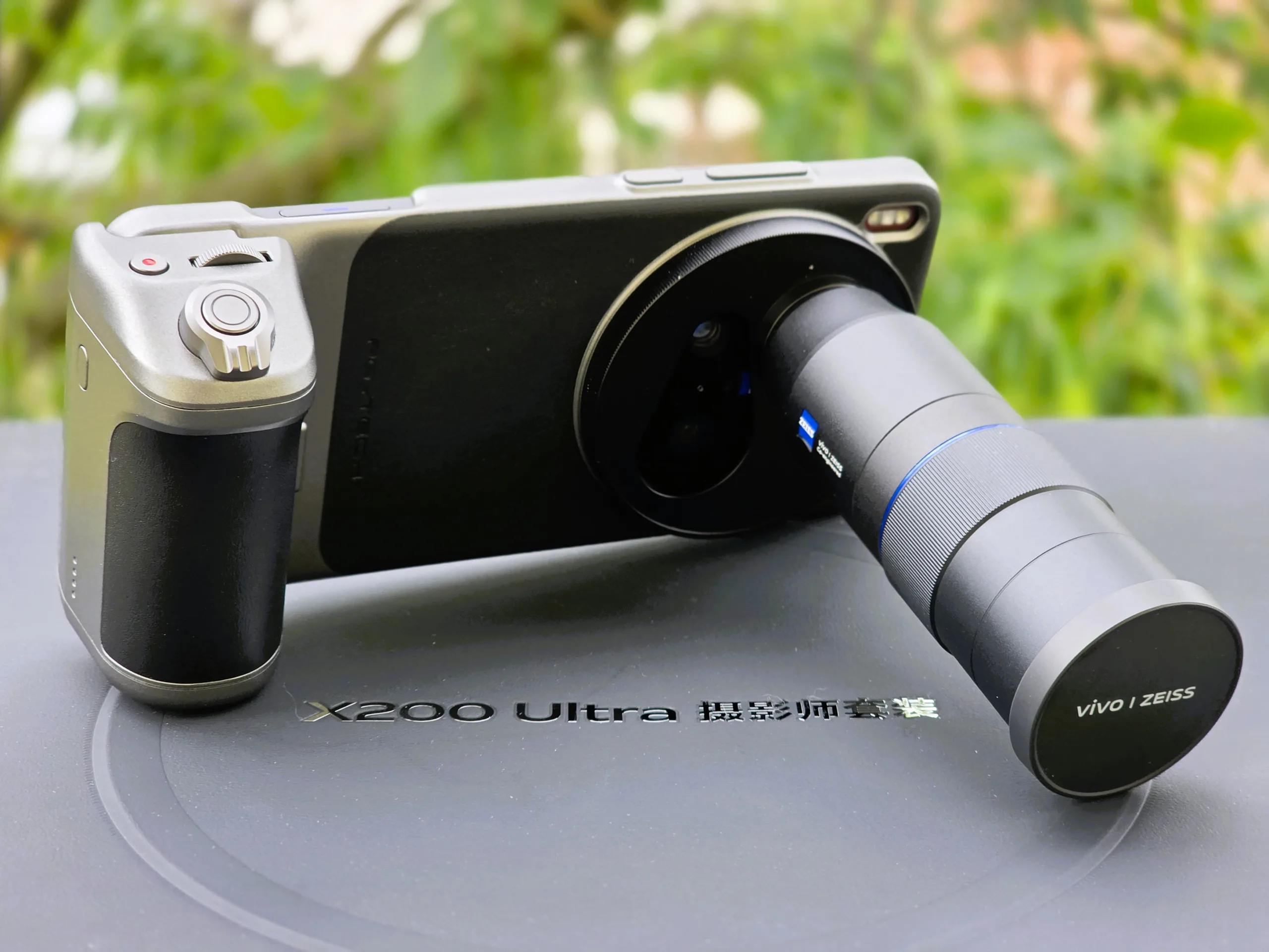 Vivo X200 Ultra: De ultieme smartphone-camerakit met Zeiss