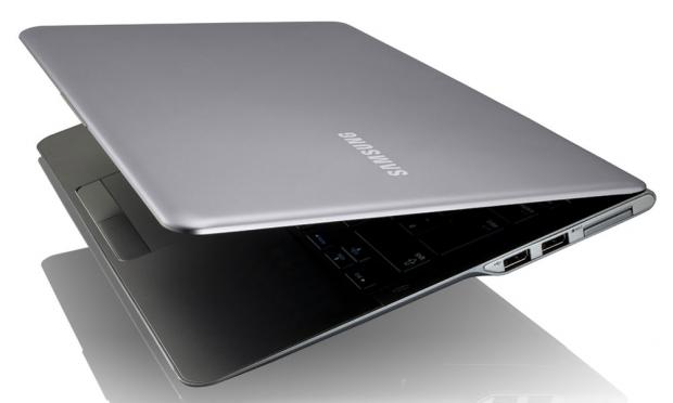 Samsung 550P7C-S01CZ